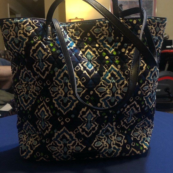 Vera Bradley Paisley Tote - Ink Blue Pattern - Picture 2 of 5